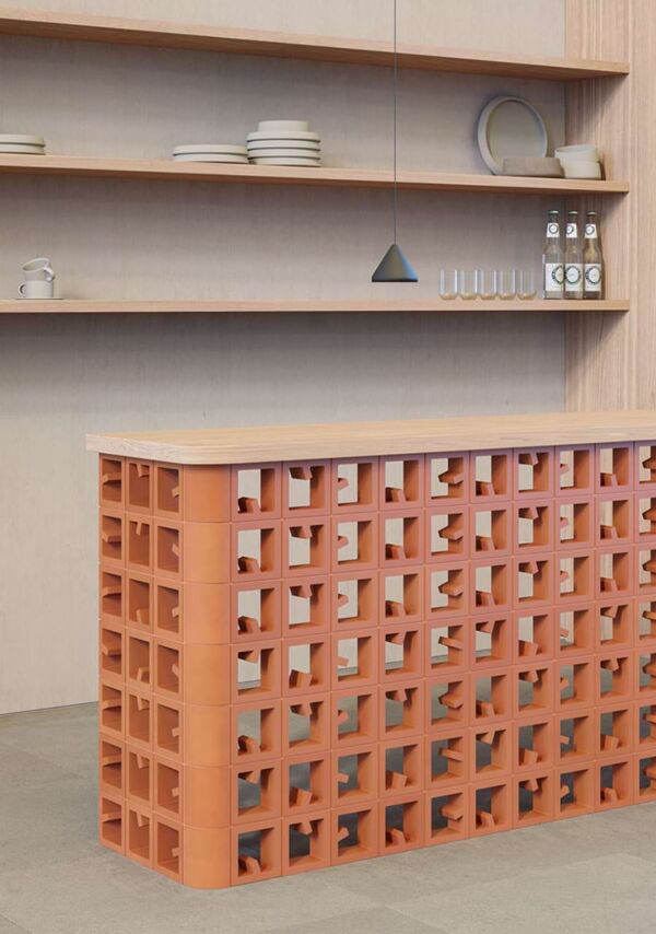 CLAUSTRA-4