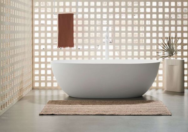 images/salle-de-bain/baignoires/arbi/arbi-wanda/bob-carrelage-realisation-var-alpes-maritimes-toulon-arbi-wanda-1.jpg