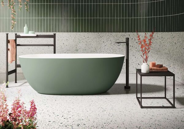 images/salle-de-bain/baignoires/arbi/arbi-wanda/bob-carrelage-realisation-var-alpes-maritimes-toulon-arbi-wanda-2.jpg